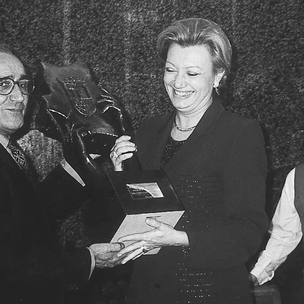 Luisa Fernanda Rudi (2000)